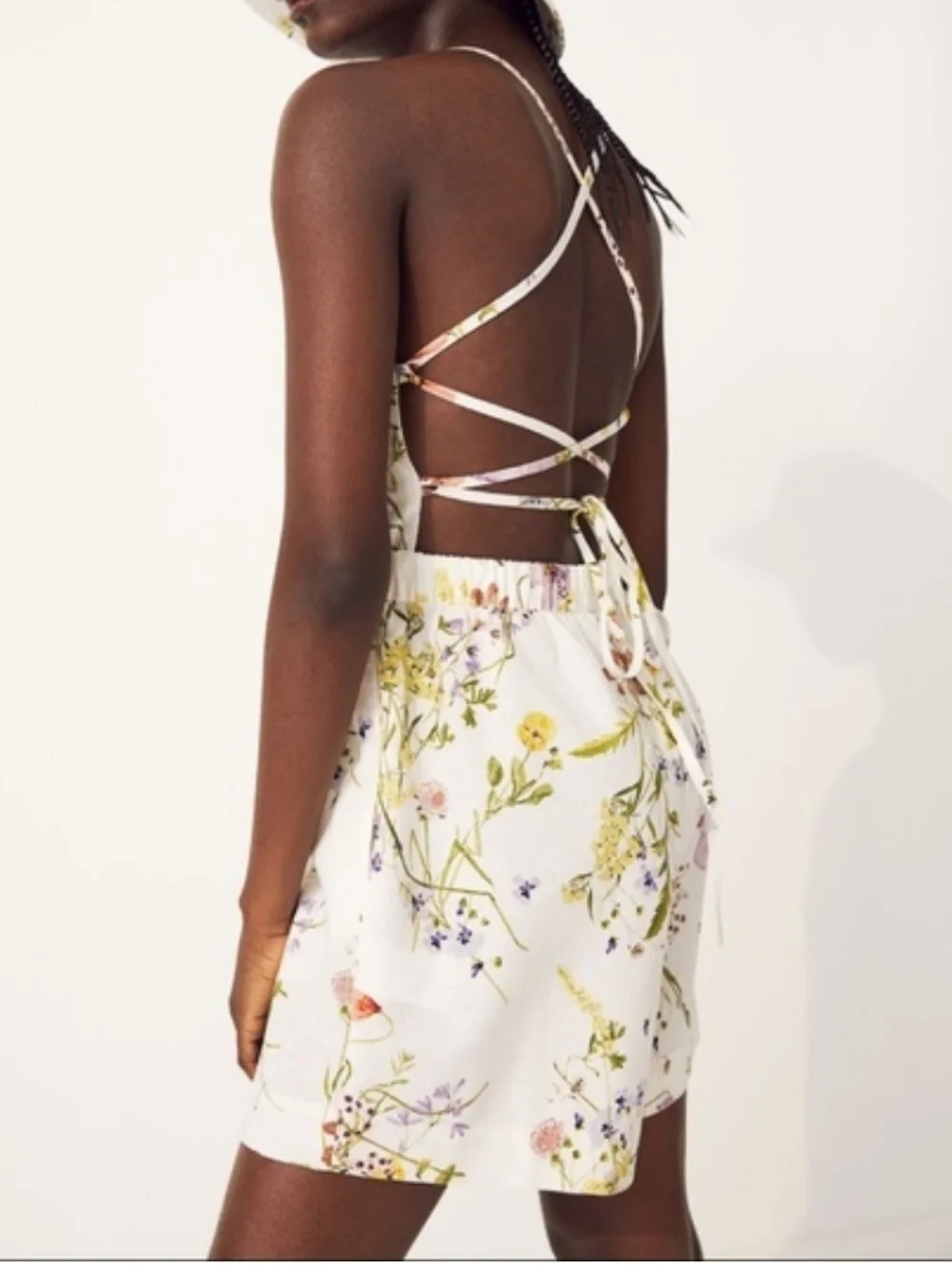 H&M Wildflower‎ Meadow Collection Floral Linen/Organic Cotton Blend Romper SzM